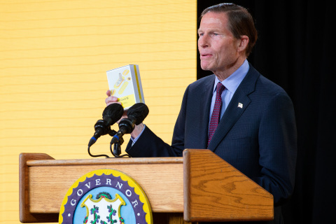 Senator Richard Blumenthal lauded the Detect Covid-19 Test that recently received an $8.1M NIH RADx contract for the scaled up manufacturing of Detect’s PCR-quality rapid at-home Covid-19 test to help meet national testing needs. (Photo: Business Wire)