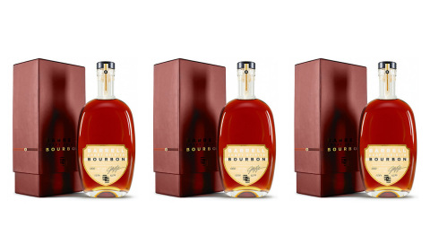 Barrell Craft Spirits®, the award-winning independent blender and bottler of unique aged, cask-strength sourced whiskey and rum, today introduced its BCS Gold Label Bourbon, a blend of 16 and 17-year-old straight bourbons, which were distilled in Indiana, Kentucky, and Tennessee. (Photo: Business Wire)