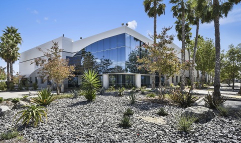 Westcore sold an approximately 185,000-square-foot industrial warehouse in Vista, California to KKR. (Photo credit: CBRE)