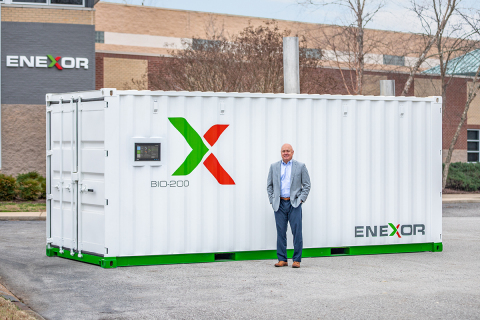 Enexor CEO Lee Jestings with a Bio-CHP unit at the company's headquarters in Franklin, TN. (Photo: Business Wire)
