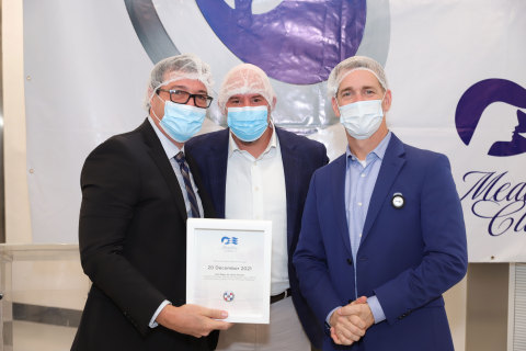 original Jabil Inc. today announced its new partnership with Carnival Corporation & plc, to manufacture and fulfill the Princess Medallion® in Bajos de Haina, Dominican Republic. From right to left: John Padgett, chief experience and innovation officer for Carnival Corporation; Mike Mahaz, vice president of global business units at Jabil; Abdon Nevares, operations director at Jabil. (Photo: Business Wire)