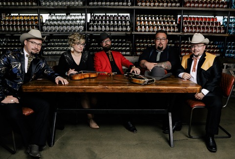 original Ole Smoky Distillery, one of the nation’s fastest growing spirits companies and the most visited distillery in the world, announced its national partnership today with Grammy Nominated East Tennessee favorite, The Po’ Ramblin’ Boys. Photographer: Amy Richmond, courtesy of Smithsonian Folkways.