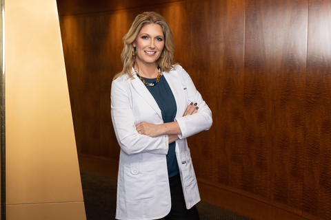 thumbnail Dr. Lucy Gildea, Mary Kay Chief Innovation Officer, Product and Science (Photo: Mary Kay Inc.)