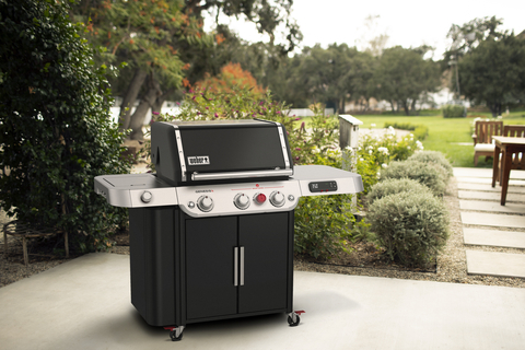 Weber Genesis Smart Gas Grill, Model EPX-335. (Photo: Business Wire)