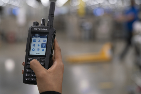 The Motorola Solutions MOTOTRBO R7, a digital two-way radio with advanced audio features and a slim, rugged design to connect teams in loud, rough and dynamic environments. (Photo: Motorola Solutions)