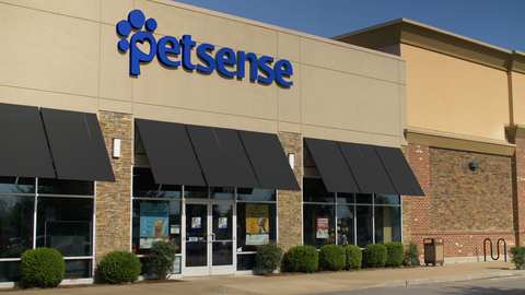 Petsense store (Photo: Business Wire)
