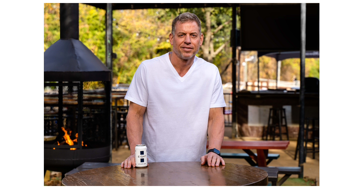 Troy Aikman visits San Antonio to celebrate anniversary of beer launch