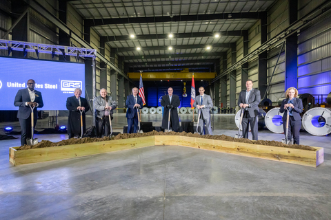 Left to Right: Arkansas State Representative Monte Hodges, Mississippi County Judge John Alan Nelson, Arkansas State Senator David Wallace, Arkansas Governor Asa Hutchinson, Dave Burritt, U. S. Steel President & CEO, Arkansas Secretary of Commerce Mike Preston, Dan Brown, U. S. Steel, SVP of Advanced Technology Steelmaking and COO of Big River Steel Works and Osceola Mayor Sally Wilson officially kickoff construction on the new high-tech steel mill. (Photo: Business Wire)