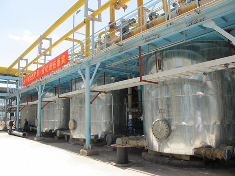 thumbnail Torre de adsorbente para extracción directa de litio por método de adsorción industrializado (Photo: Business Wire)