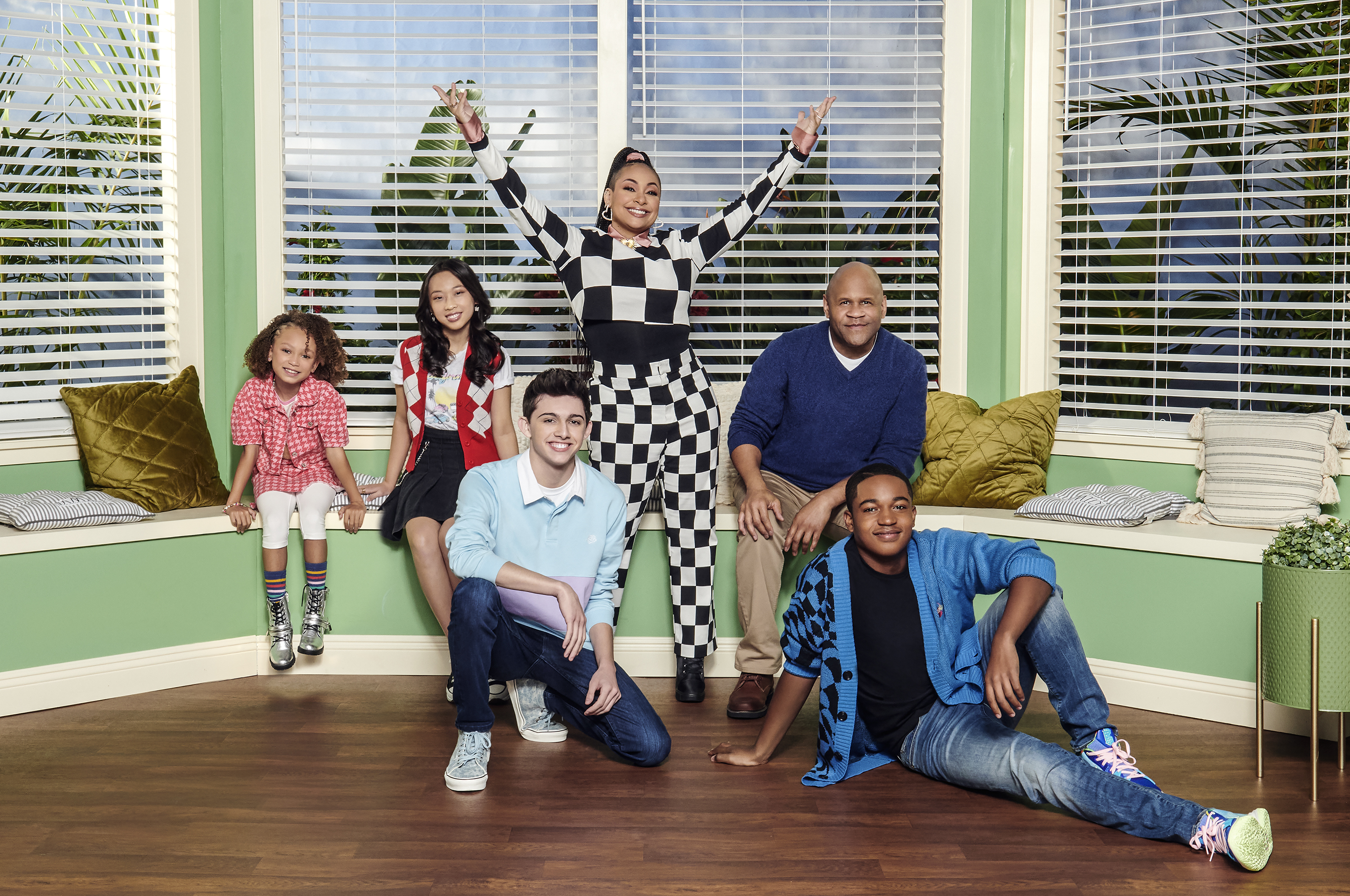 Raven Returns to Her Roots as Season Five of Fan-Favorite Comedy 'Raven's  Home' Premieres Friday, March 11, on Disney Channel