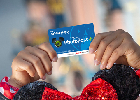 Disneyland Paris' PhotoPass card presented by Kodak Moments (Photo: Business Wire)