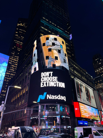 PVBLIC Foundation partnered with UNDP to position “Don’t Choose Extinction” billboards in strategic locations, including the Nasdaq billboard in Times Square. (Photo: Business Wire)