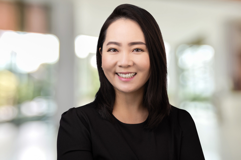 Seon Heo has been promoted to vice president of sales and marketing at Donohoe Hospitality Services. (Photo: Business Wire)