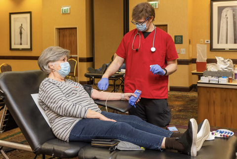 As the United States is in the midst of a severe blood supply shortage, Alpharetta, Georgia-based Atrium Hospitality is proud to continue to collaborate with the American Red Cross through an extended national partnership to host blood drives across the United States at Atrium-managed hotels. Pictured: February 2022 blood drive event at the Atrium-operated Embassy Suites by Hilton Kansas City International Airport in Kansas City, Missouri. (Photo: Business Wire)