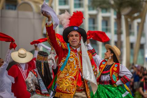 thumbnail Peru's National Folk Ballet was the highlight of a day filled with colorful dances and delicious food. (Photo: PROMPERÚ)