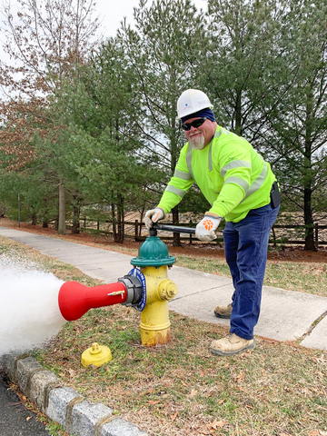 New Jersey American Water’s Kurt Driscoll flushing a hydrant in the company’s Egg Harbor Township service area. (Photo Credit: New Jersey American Water)