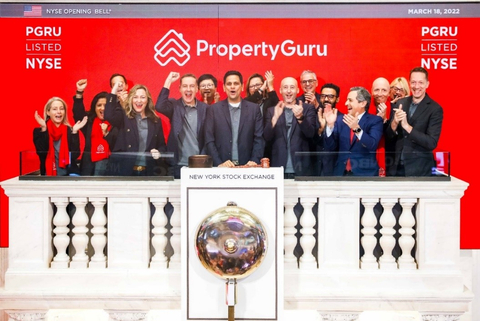 Hari V. Krishnan, Chief Executive Officer and Managing Director rings the ceremonial bell marking PropertyGuru’s debut as a public company on the NYSE (Photo: Business Wire)