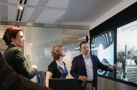 Bonnie Glick (center) at IBM research lab with Senior Industry Fellows Dr. Edward Barth (IBM) and Alexis Bonnell (Google) (Photo: Business Wire)