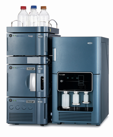 original Intact mass analysis on the Waters BioAccord LC-MS System gives bioprocess engineers key information about drug and process quality within minutes. (Photo: Business Wire)