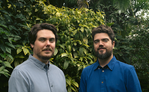 (L-R) Founders and Executive Creative Directors of AKQA Bloom, Fernando Pellizzaro and Jean Zamprogno. (Photo: Business Wire)