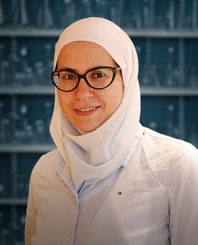 X-Chem Senior Vice President and General Manager Noor Shaker named winner of individual Artificial Intelligence Excellence Award for using AI to solve real problems (Photo: Business Wire)
