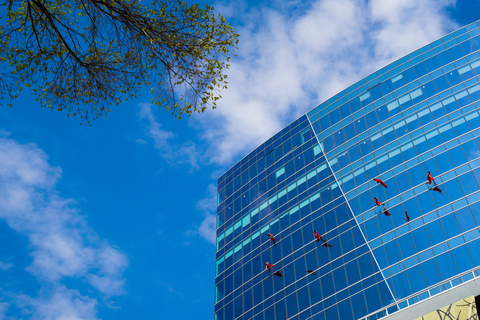 thumbnail The grand opening celebration for 301 Hillsborough at Raleigh Crossing featured an awe-inspiring series of dances by BANDALOOP, an innovator in vertical performance. (Photo: Business Wire)