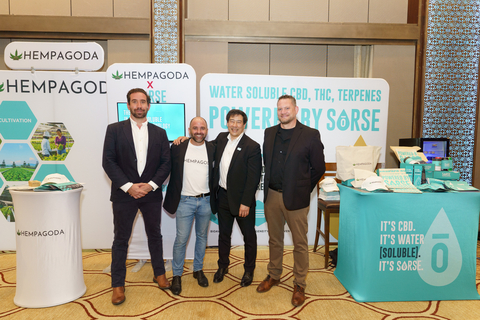 original SōRSE VP of International Markets, Tim O'Neill; Hempagoda CEO, Vaughn Graham; SōRSE CEO, Howard Lee; and SōRSE EVP of Research & Technical Business Development, Michael Flemmens, at Cannabis Business Asia 2022. (Photo: Business Wire)