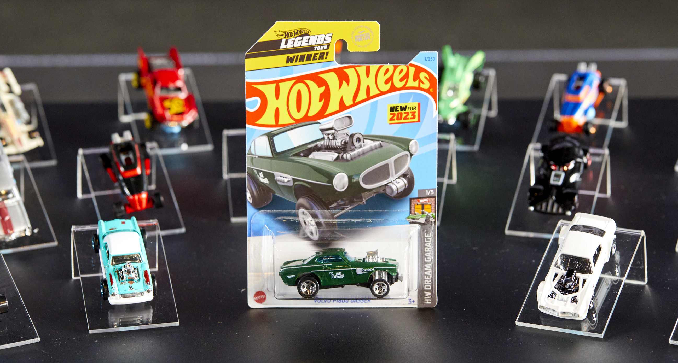 Hot Wheels® Debuts Die-Cast of Legends Tour-Winning Life-Sized
