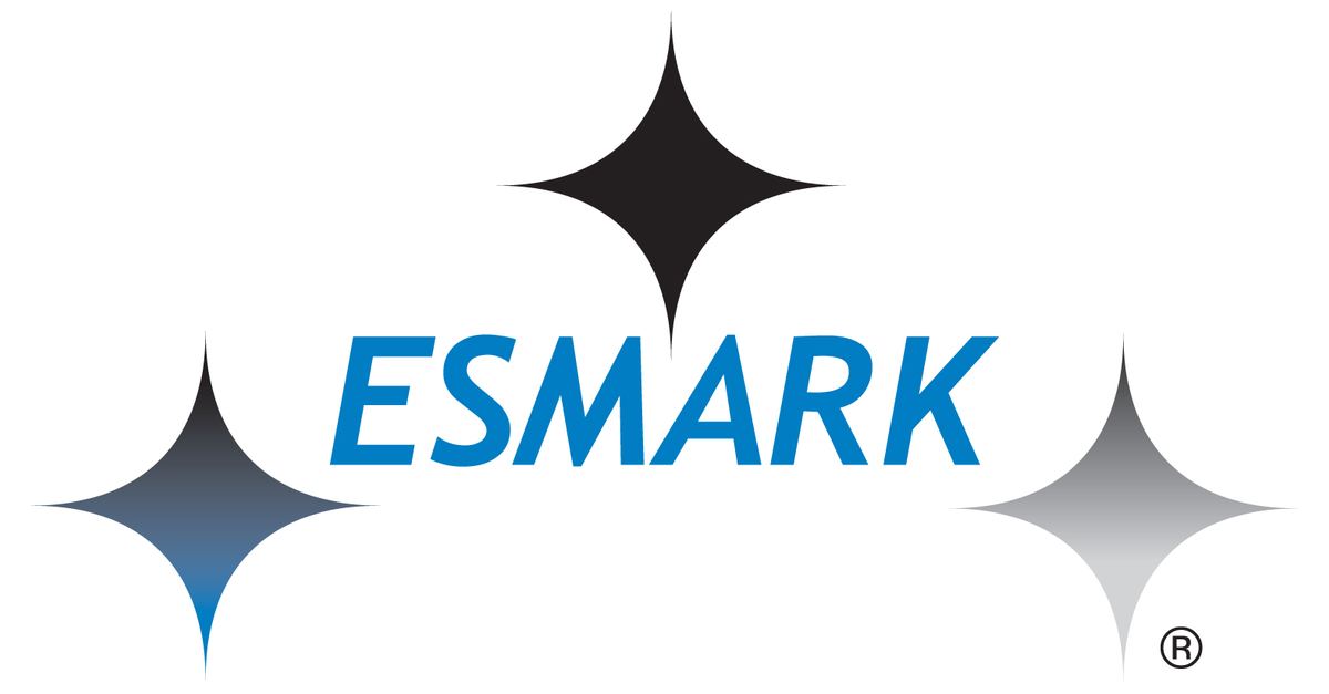 Esmarkov druhý dar vo výške 25 000 USD na pomoc ukrajinským utečencom utekajúcim na Slovensko prináša celkové príspevky vo výške 50 000 USD;  Spoločnosť získava takmer 12 000 dolárov na dodatočnú podporu