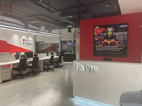 FxPro, le broker en ligne pionnier, ouvre un bureau de représentation à Dubaï (Photo: Business Wire)