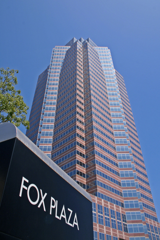 2121 Avenue of the Stars (formerly, Fox Plaza) (Photo: Business Wire)