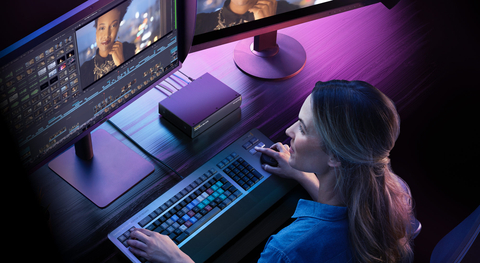 The new Blackmagic Cloud Store Mini features built in 10G Ethernet, allowing multiple users to collaborate on video editing in software such as DaVinci Resolve. (Photo: Business Wire)