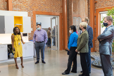 ChargerHelp! Founder Kameale C. Terry addresses Energy Secretary Granholm and Labor Secretary Walsh with LACI CEO Matt Petersen. (Photo: Business Wire)