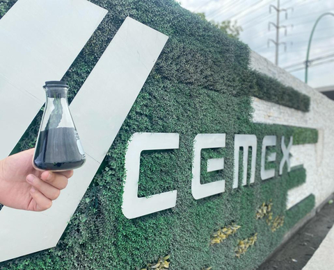 CEMEX has successfully converted CO2 into carbon nanomaterials in a laboratory setting. It is the first company in the cement industry to introduce this technology, which could be a game-changer in decarbonizing cement production.
