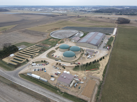 EnTech Solutions partners with Northern Biogas and local farms to repurpose an anaerobic biodigester facility to produce clean renewable natural gas using agricultural waste from local dairy farms. (Photo: Business Wire)