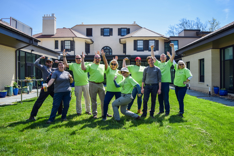 Aqua Virginia team after container planting with Maymont Foundation. (Photo: Business Wire)