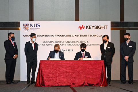 National University of Singapore (NUS), Quantum Engineering Programme (QEP) and Keysight MOU signing ceremony. From left to right; Dr. Chen Guan Yow, Vice President and Head (New Businesses), Economic Development Board; Mr. Quek Gim Pew, Co-chair, QEP Steering Committee & Senior R&D Consultant for Ministry of Defence; Professor Chen Tsuhan, Deputy President (Research and Technology), NUS; Mr. Oh Sang Ho, Director of Keysight South Asia Pacific Regional Sales; Mr. Gooi Soon Chai, President of Keysight Order Fulfilment and Digital Operations & Keysight Senior Vice President; and Mr. Tan Boon Juan, Vice President & General Manager of Keysight General Electronics Measurement Solutions. (Photo: Business Wire)