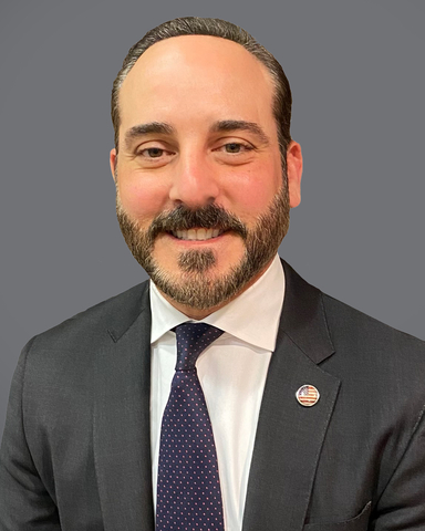 original Fabrizio D'Uva, Regional Managing Director for Newcleus Bank Advisors. Newcleus, LLC is a firm that designs, administers and services creative compensation, benefit, investment and finance strategies. (Photo: Business Wire)