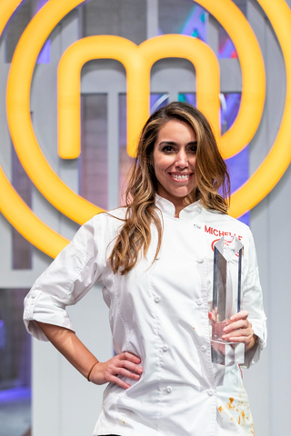 Acapulco-based businesswoman and home cook Michelle Mathelin is the winner of EstrellaTV’s talent competition series MasterChef Latinos and has earned the coveted title of MasterChef. EstrellaTV is the Spanish-language multiplatform network of Estrella Media. The season finale of MasterChef Latinos aired last night, Thursday May 19 at 8 P.M./7 P.M. CT. The episode will repeat on Sunday, May 22 from 7 to 9 P.M./6 to 8 P.M. CT.  (Photo: Business Wire)