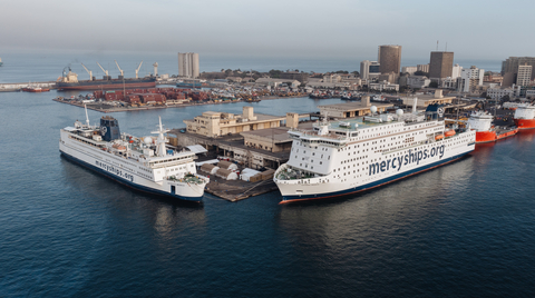 S.E. el Presidente Macky Sall lidera la inauguración del mayor buque hospital del mundo, el Global Mercy™.