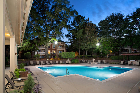 One of the 12 properties included in the transaction, the Northlake property in Charlotte, N.C., which was built in 1990, has 216 units. (Photo: Business Wire)