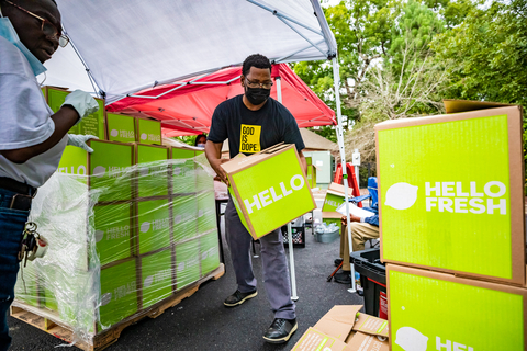 HelloFresh Partners with St. Mary’s Food Bank and TQL to Distribute Nearly 300,000 Meals to Community Members in Need (Photo: Business Wire)