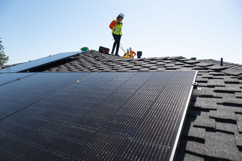 Solar installation on a home (Photo: Business Wire)