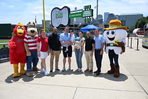 Representatives from Monroe Carell Jr. Children's Hospital at Vanderbilt and Delta Dental of Tennessee gather at First Horizon Park in advance of the "Smile Power Sunday" game. (Photo: Business Wire)