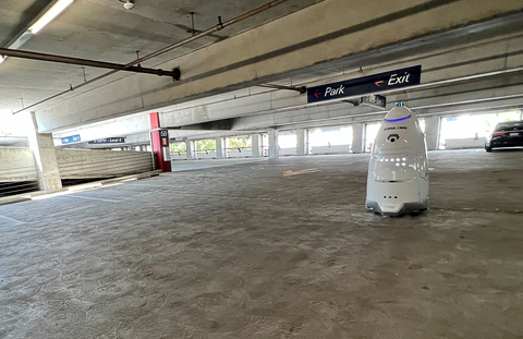 original Knightscope Client Renews Contract for Fourth Year (Photo: Business Wire)