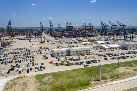 Overlooking a busy Bayport container terminal. (Photo: Business Wire)