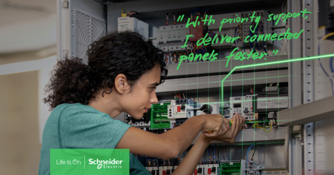 original Schneider Electric reçoit 5 étoiles dans le Guide des programmes partenaire CRN® 2022 (Photo: Business Wire)