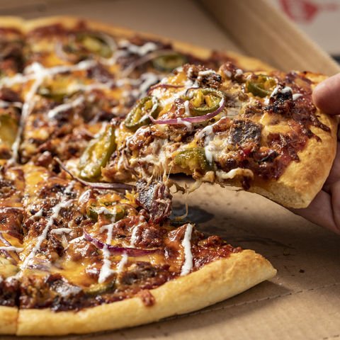 Casey’s Launches Limited-Time, All-New BBQ Brisket Pizza (Photo: Business Wire)