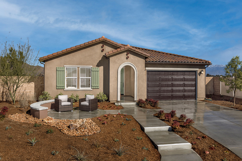 KB Home announces the grand opening of two new-home communities at the company’s highly desirable Shadow Mountain master plan. (Photo: Business Wire)