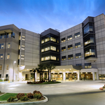 Methodist_Hospital_main_entrance.jpg